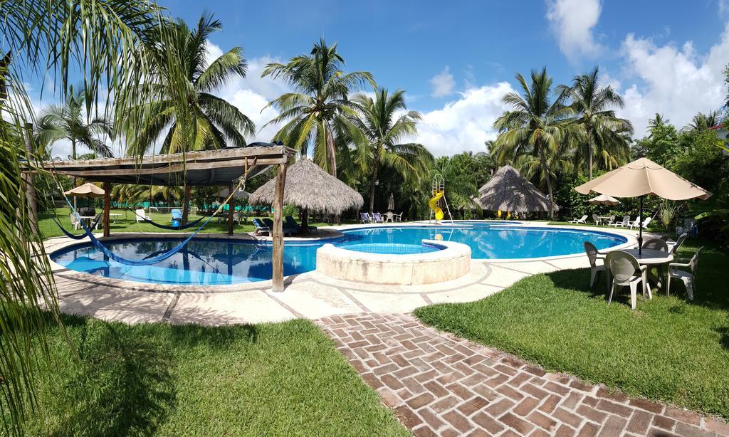 Hotel Hacienda De Melaque ซาน พาทริชิโอ เมลาเก ภายนอก รูปภาพ