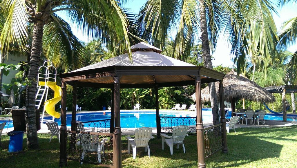 Hotel Hacienda De Melaque ซาน พาทริชิโอ เมลาเก ภายนอก รูปภาพ